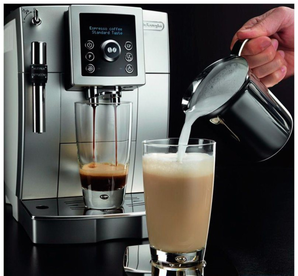 Кавоварка De`Longhi ECAM 23.420 SB